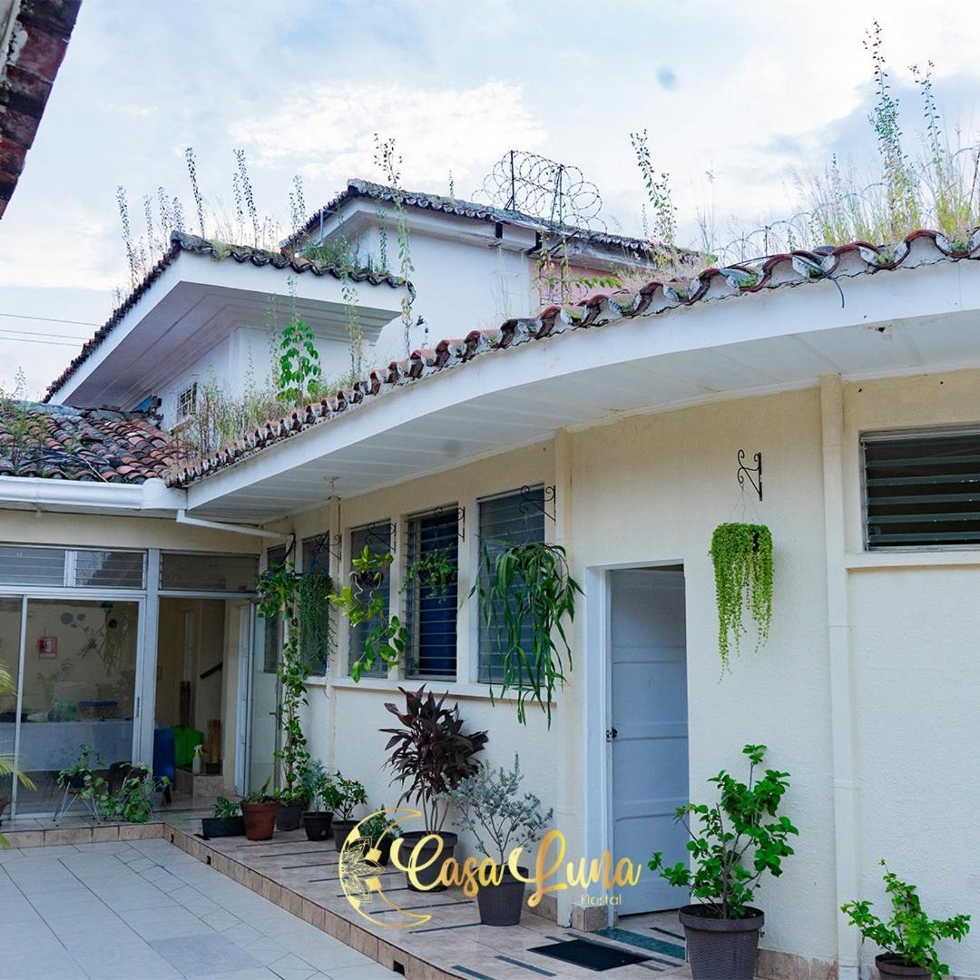 סנטה אנה Hostal Casa Luna מראה חיצוני תמונה