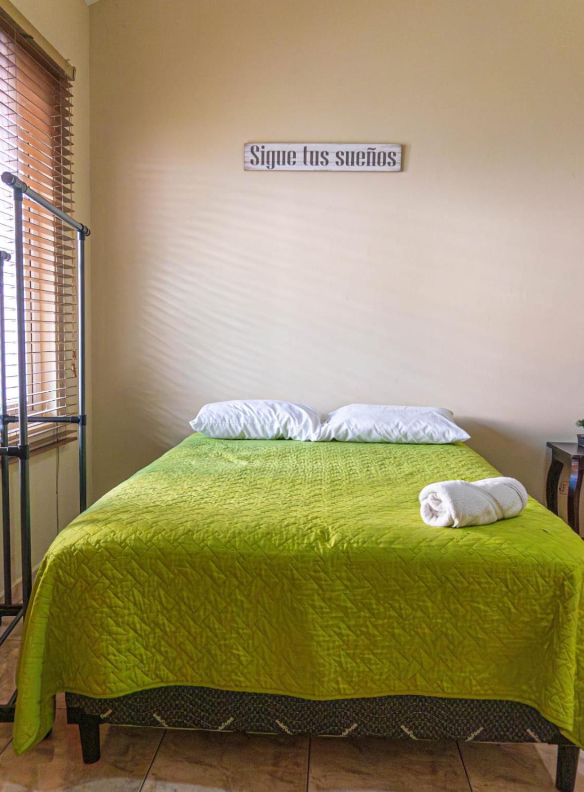 סנטה אנה Hostal Casa Luna מראה חיצוני תמונה