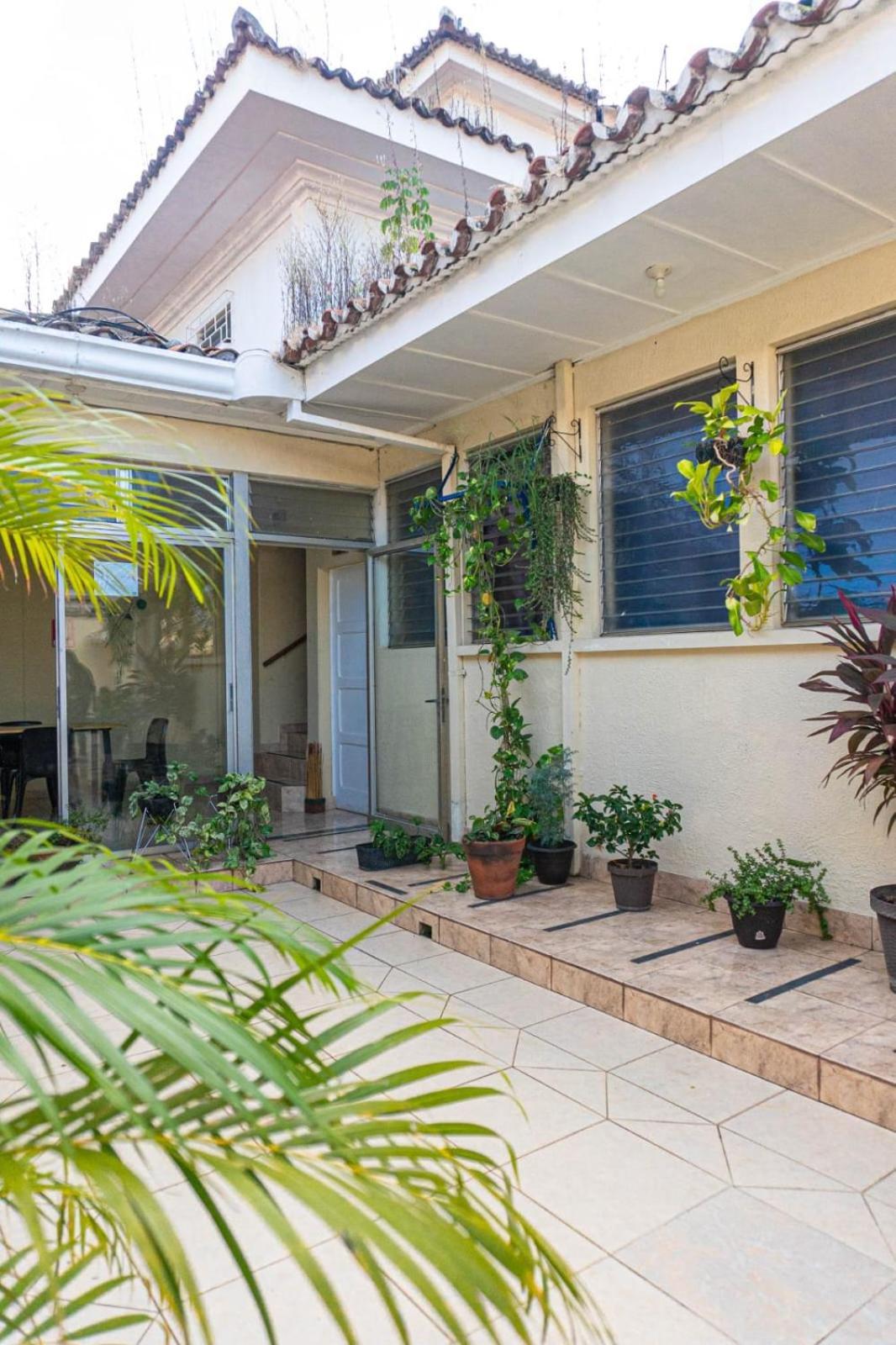 סנטה אנה Hostal Casa Luna מראה חיצוני תמונה